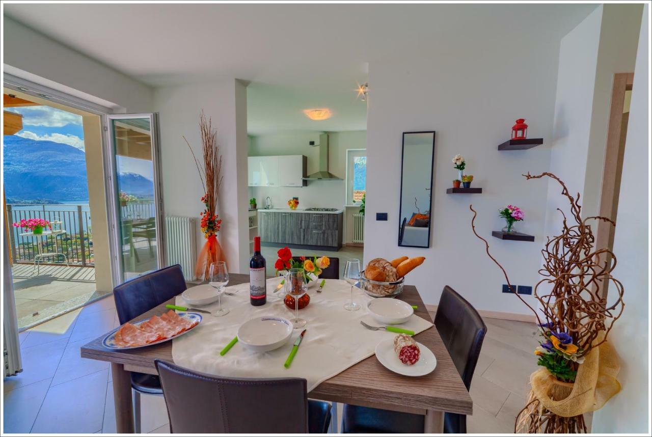 Lake View Terrace Villa Vercana ภายนอก รูปภาพ
